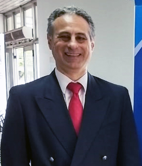 Dr. Acuña